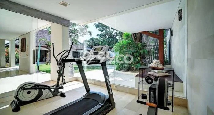 LOKASI STRATEGIS! Vila di , Area 1200m2m², Lingkungan Strategis LOKASI STRATEGIS! Vila di , Area 1200m2m², Lingkungan Strategis