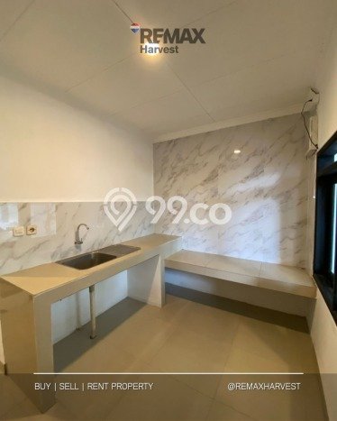 For Sale Rumah 3 Kamar Lokasi Strategis Nyaman dan Strategis di Ciledug For Sale Rumah 3 Kamar Lokasi Strategis Nyaman dan Strategis di Ciledug