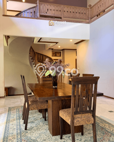 Rumah Kondisi Baik Disewakan di Pondok Indah, Jakarta Selatan LT 800m2, LB 750m2 Rumah Kondisi Baik Disewakan di Pondok Indah, Jakarta Selatan LT 800m2, LB 750m2