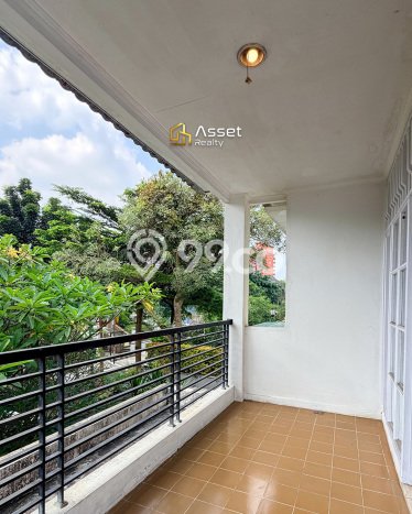 Rumah Elit Modern Tanpa Renovasi di Pondok Indah Jakarta Selatan Rumah Elit Modern Tanpa Renovasi di Pondok Indah Jakarta Selatan