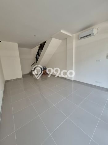 Ruko Disewakan di Area Ramai BSD, Tangerang Selatan Ruko Disewakan di Area Ramai BSD, Tangerang Selatan