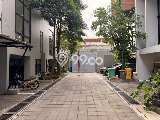 Rumah Eksklusif Dijual LT 125m2 di Cilandak, Jakarta Selatan Rumah Eksklusif Dijual LT 125m2 di Cilandak, Jakarta Selatan