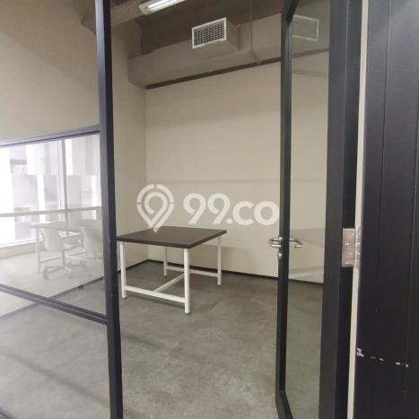 Kantor Disewakan di Area Ramai Grogol Petamburan, Jakarta Barat Kantor Disewakan di Area Ramai Grogol Petamburan, Jakarta Barat