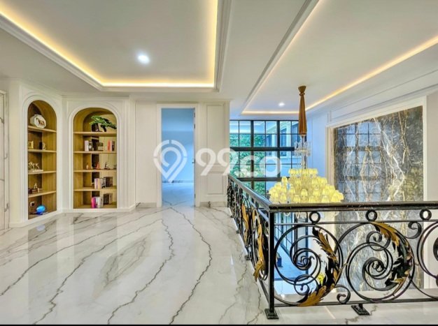 Rumah Eksklusif Dijual LT 319m2 di Kelapa Gading, Jakarta Utara Rumah Eksklusif Dijual LT 319m2 di Kelapa Gading, Jakarta Utara