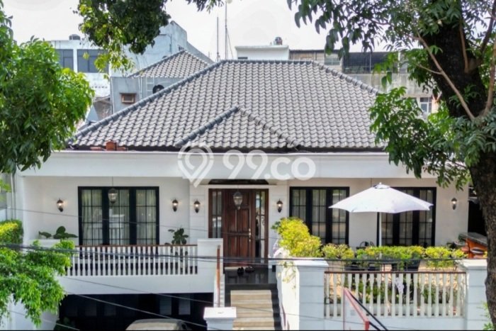 Hunian Mewah Dijual LT 400m2 di Kebayoran Baru, Jakarta Selatan Hunian Mewah Dijual LT 400m2 di Kebayoran Baru, Jakarta Selatan