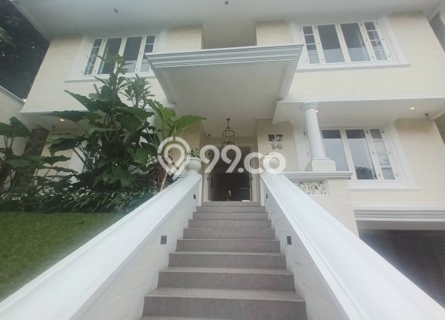 Rumah Kondisi Baik Disewakan di Pondok Indah, Jakarta Selatan LT 422m2, LB 650m2 Rumah Kondisi Baik Disewakan di Pondok Indah, Jakarta Selatan LT 422m2, LB 650m2