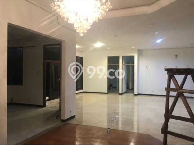 Komersial Disewakan di Area Ramai Cilandak, Jakarta Selatan Komersial Disewakan di Area Ramai Cilandak, Jakarta Selatan
