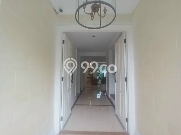 Rumah Kondisi Baik Disewakan di Pondok Indah, Jakarta Selatan LT 422m2, LB 650m2 Rumah Kondisi Baik Disewakan di Pondok Indah, Jakarta Selatan LT 422m2, LB 650m2