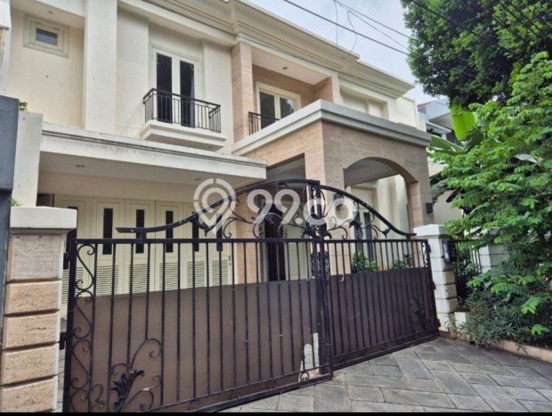 Sewa Rumah Strategis LT 483m2 / LB 500m2 di Pondok Indah, Jakarta Selatan Sewa Rumah Strategis LT 483m2 / LB 500m2 di Pondok Indah, Jakarta Selatan
