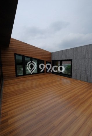 Ready to Use! Luxury House LT 240m2 Desain Elegan di Pondok Indah Ready to Use! Luxury House LT 240m2 Desain Elegan di Pondok Indah