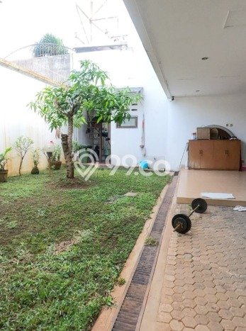 Rumah Elit Modern Siap Huni di Pondok Indah Jakarta Selatan Rumah Elit Modern Siap Huni di Pondok Indah Jakarta Selatan