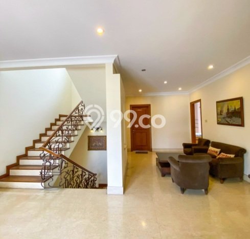 Hunian Elit LB 450m2 Siap Pakai Desain Elegan di Pondok Indah, Jakarta Selatan Hunian Elit LB 450m2 Siap Pakai Desain Elegan di Pondok Indah, Jakarta Selatan