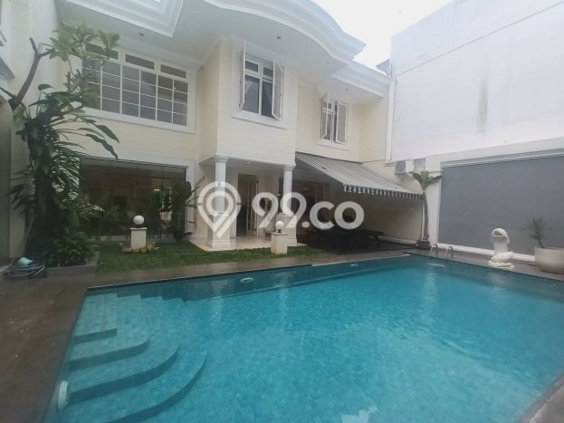 Rumah Kondisi Baik Disewakan di Pondok Indah, Jakarta Selatan LT 422m2, LB 650m2 Rumah Kondisi Baik Disewakan di Pondok Indah, Jakarta Selatan LT 422m2, LB 650m2
