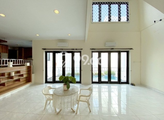 Hunian Modern Dikontrakkan 3 Kamar di Kebayoran Baru Bisa Nego Hunian Modern Dikontrakkan 3 Kamar di Kebayoran Baru Bisa Nego