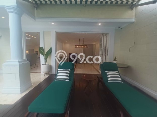 Rumah Kondisi Baik Disewakan di Pondok Indah, Jakarta Selatan LT 422m2, LB 650m2 Rumah Kondisi Baik Disewakan di Pondok Indah, Jakarta Selatan LT 422m2, LB 650m2