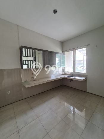 Jarang Ada! Rumah Kontrakan 4 Kamar Nyaman Siap Huni Citraland Jarang Ada! Rumah Kontrakan 4 Kamar Nyaman Siap Huni Citraland