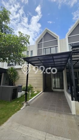 For Sale Hunian Rumah Nyaman 3 Kamar di Citraland, Surabaya For Sale Hunian Rumah Nyaman 3 Kamar di Citraland, Surabaya