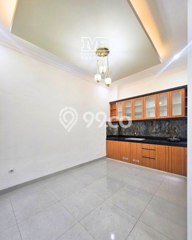 For Sale! Premium House LT 180m2 Desain Elegan di BSD For Sale! Premium House LT 180m2 Desain Elegan di BSD
