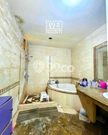 Siap Huni Hunian Elit 5 Kamar di Kebayoran Baru Dekat ke Mana Saja Siap Huni Hunian Elit 5 Kamar di Kebayoran Baru Dekat ke Mana Saja