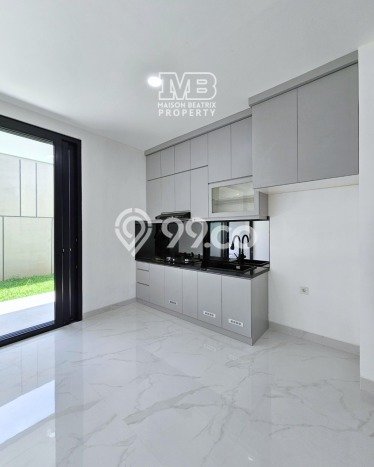 Rumah Luxury Modern Tanpa Renovasi di BSD Tangerang Rumah Luxury Modern Tanpa Renovasi di BSD Tangerang