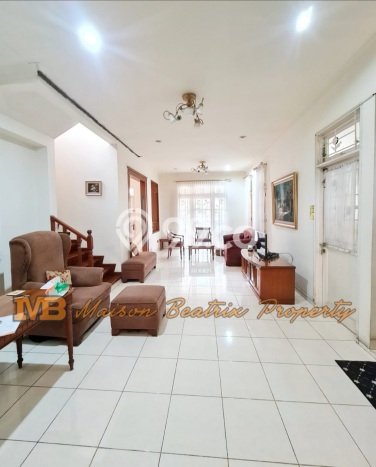 Rumah Elit LB 260m2 Siap Pakai Desain Elegan di BSD, Tangerang Rumah Elit LB 260m2 Siap Pakai Desain Elegan di BSD, Tangerang