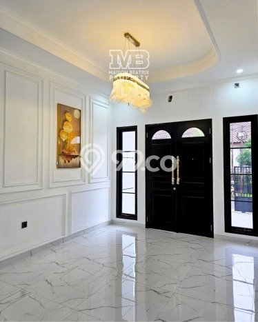 Rumah Elit Modern Tanpa Renovasi di BSD Tangerang Rumah Elit Modern Tanpa Renovasi di BSD Tangerang