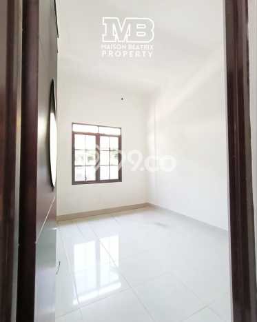 Hunian Cantik Minimalis Lb 65m2 di Pamulang, Tangerang Selatan Hunian Cantik Minimalis Lb 65m2 di Pamulang, Tangerang Selatan