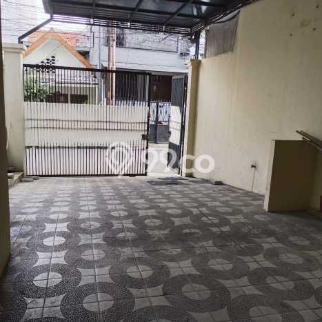 Hunian Mewah LB 200m2 Siap Huni Desain Elegan di Petojo, Jakarta Pusat Hunian Mewah LB 200m2 Siap Huni Desain Elegan di Petojo, Jakarta Pusat