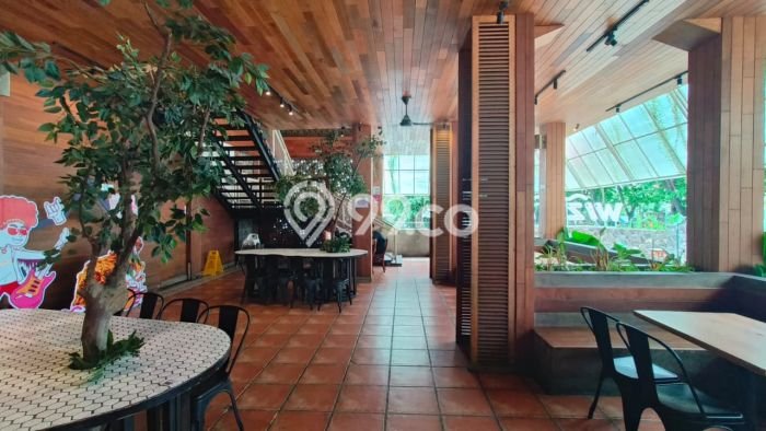 Komersial Paling Dicari LB 900m2 Dijual di Rungkut Komersial Paling Dicari LB 900m2 Dijual di Rungkut