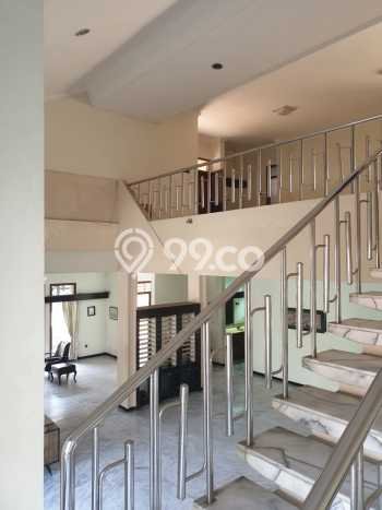Rumah sewa siap pakai 5 KT di Sukomanunggal, Surabaya Rumah sewa siap pakai 5 KT di Sukomanunggal, Surabaya