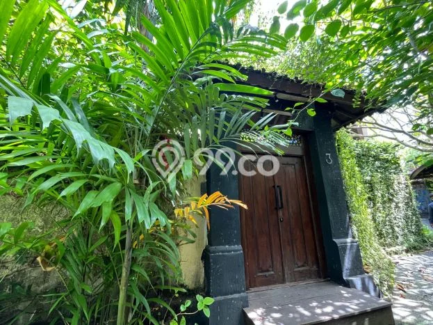 Vila Strategis Kawasan , Ukuran 2000m2m², Area Asri untuk Anda Vila Strategis Kawasan , Ukuran 2000m2m², Area Asri untuk Anda