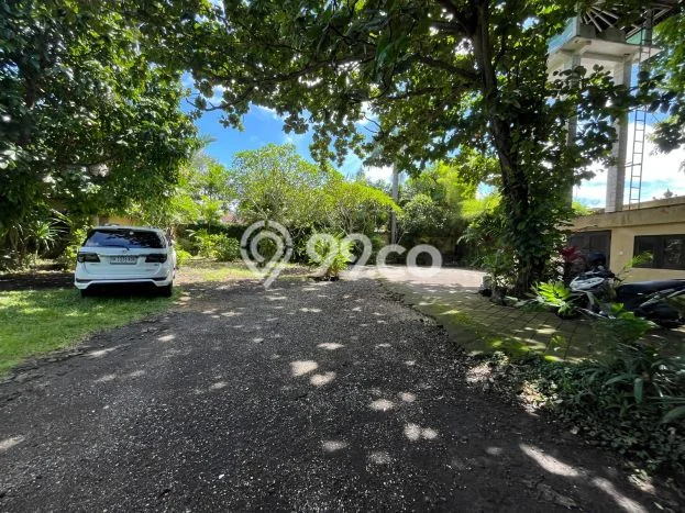 Vila Strategis Kawasan , Ukuran 2000m2m², Area Asri untuk Anda Vila Strategis Kawasan , Ukuran 2000m2m², Area Asri untuk Anda