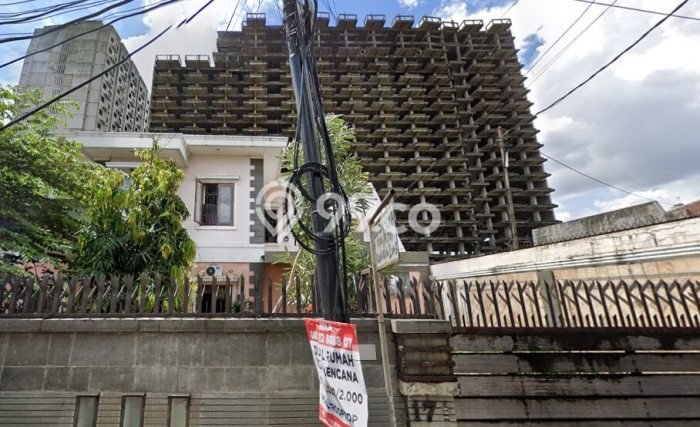 Dijual Rumah Premium dengan Fasilitas Sekitar Lengkap di Kebon Jeruk, Jakarta Barat Dijual Rumah Premium dengan Fasilitas Sekitar Lengkap di Kebon Jeruk, Jakarta Barat