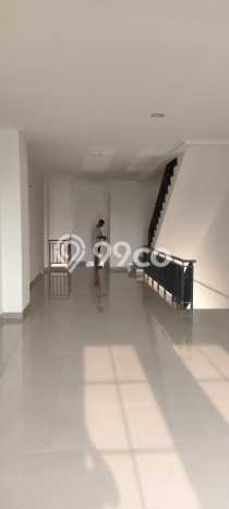 Ruko Bagus Dijual LB 203m2 Lokasi Strategis Jakarta Utara Area Cocok untuk Bisnis Ruko Bagus Dijual LB 203m2 Lokasi Strategis Jakarta Utara Area Cocok untuk Bisnis