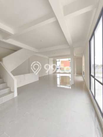 Dijual Ruko di Batu Aji Batam LT 200m2 / LB 330m2 Dijual Ruko di Batu Aji Batam LT 200m2 / LB 330m2