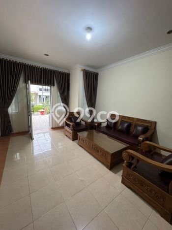 Disewakan! Rumah 4 Kamar Tidur &
4 Kamar Mandi di Batam Centre, Batam Disewakan! Rumah 4 Kamar Tidur &
4 Kamar Mandi di Batam Centre, Batam