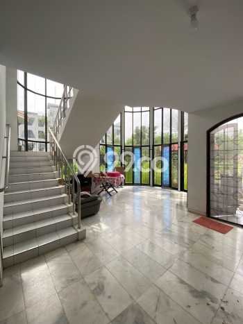 Rumah Sewa Batam LT 900m2 LB 300m2 Kawasan Batam Centre Rumah Sewa Batam LT 900m2 LB 300m2 Kawasan Batam Centre