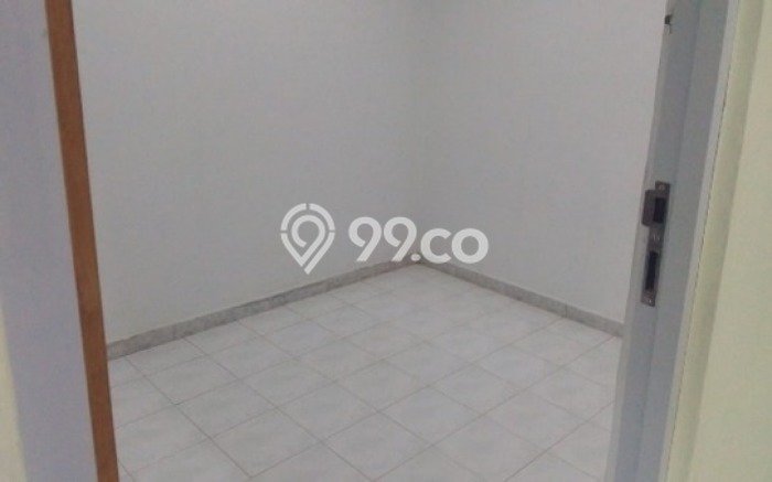Rumah Luas Asri 4 KT Siap Pakai di Nagoya Batam Rumah Luas Asri 4 KT Siap Pakai di Nagoya Batam