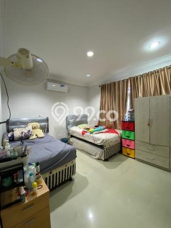 For Sale Rumah 5 Kamar Lokasi Ideal Bagus dan Strategis di Batam Centre For Sale Rumah 5 Kamar Lokasi Ideal Bagus dan Strategis di Batam Centre