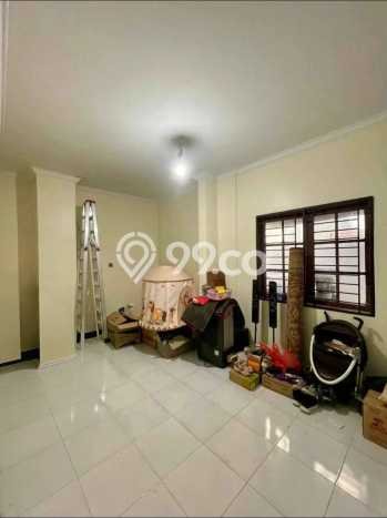 Rumah Modern 5 Kamar LT 177m2 di Batam Centre Rumah Modern 5 Kamar LT 177m2 di Batam Centre
