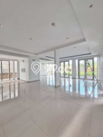 Rumah Luxury Modern Siap Huni di Tiban Batam Rumah Luxury Modern Siap Huni di Tiban Batam