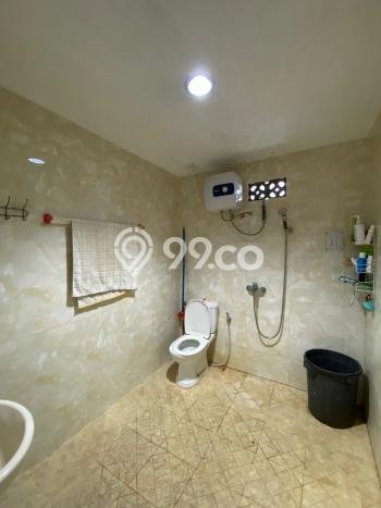For Sale Rumah 5 Kamar Lokasi Ideal Bagus dan Strategis di Batam Centre For Sale Rumah 5 Kamar Lokasi Ideal Bagus dan Strategis di Batam Centre