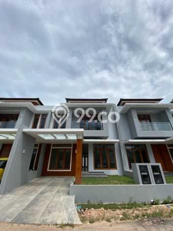 Rumah Minimalis 3 KT LT 140m2 di Batam Centre Rumah Minimalis 3 KT LT 140m2 di Batam Centre
