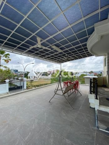 For Sale! Premium House LT 310m2 Desain Modern di Batam Centre For Sale! Premium House LT 310m2 Desain Modern di Batam Centre