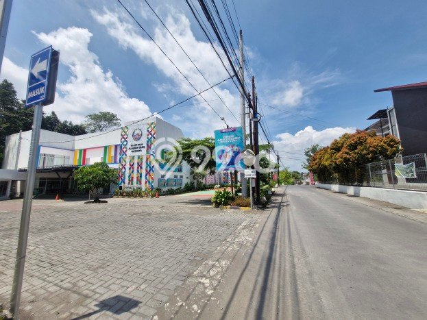 Lahan Strategis di Ngaglik Dijual dengan Luas 200m2 Lahan Strategis di Ngaglik Dijual dengan Luas 200m2