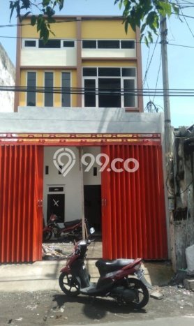 Ruko Bagus Dijual LB 120m2 Lokasi Strategis Surabaya Area Cocok untuk Bisnis Ruko Bagus Dijual LB 120m2 Lokasi Strategis Surabaya Area Cocok untuk Bisnis