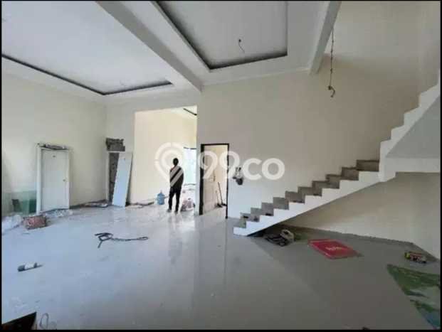 Dijual Hunian Rumah Terawat 5 KT di Medokan Ayu, Surabaya Dijual Hunian Rumah Terawat 5 KT di Medokan Ayu, Surabaya
