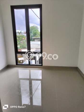 Rumah Modern Minimalis 2 Kamar Siap Huni di Matraman Rumah Modern Minimalis 2 Kamar Siap Huni di Matraman