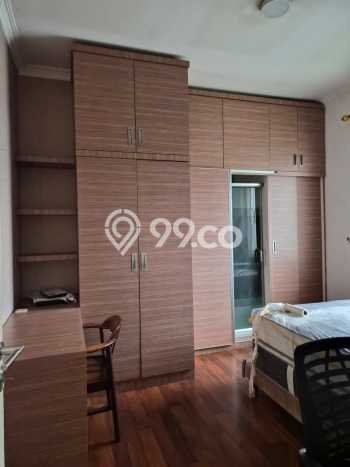 Disewakan! Rumah 5 Kamar Tidur &
4 Kamar Mandi di Gading Serpong, Tangerang Disewakan! Rumah 5 Kamar Tidur &
4 Kamar Mandi di Gading Serpong, Tangerang