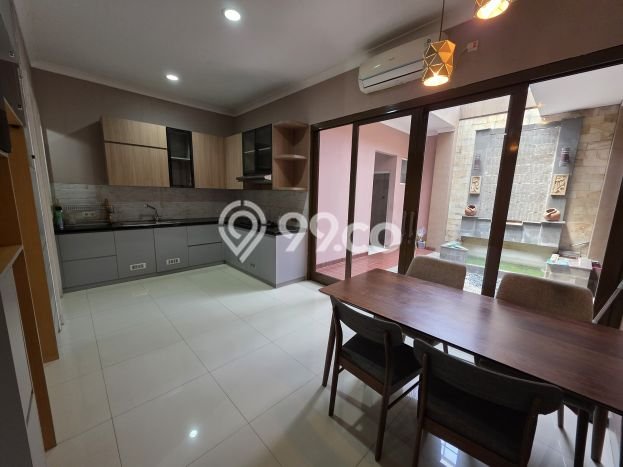 Hot Offer Hunian Mewah Ideal dan Luas di BSD, Tangerang Selatan Hot Offer Hunian Mewah Ideal dan Luas di BSD, Tangerang Selatan
